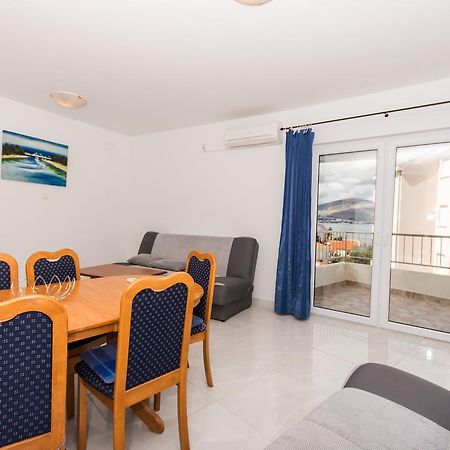 Apartment Horizont Trogir Exterior photo